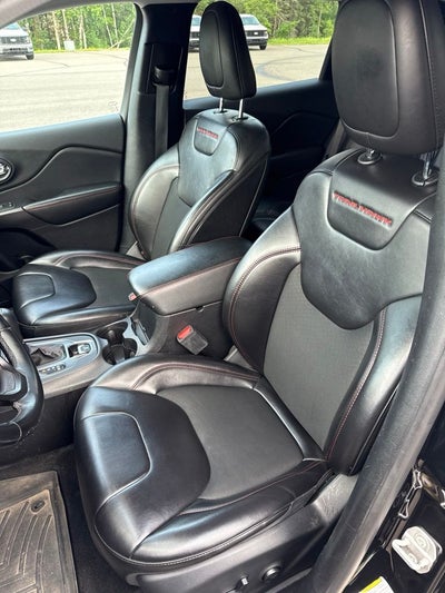 2020 Jeep Cherokee Trailhawk