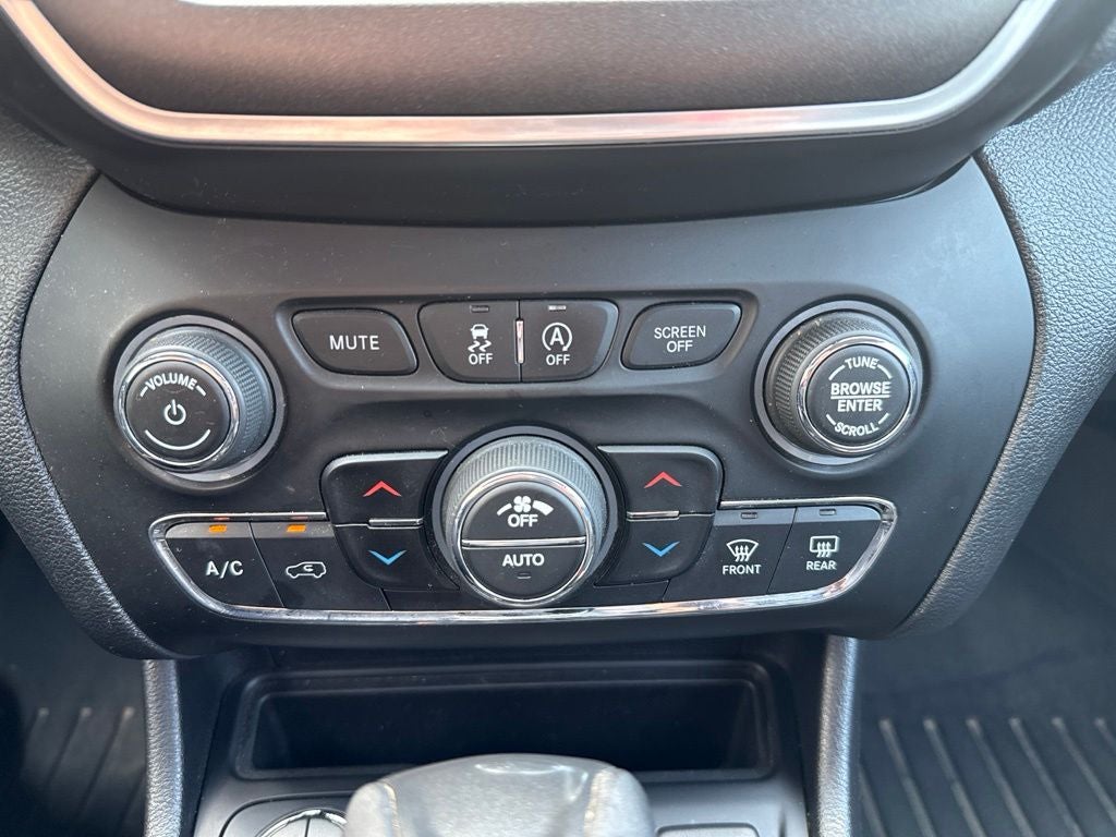2020 Jeep Cherokee Trailhawk