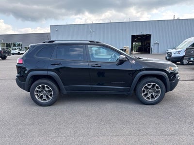 2020 Jeep Cherokee Trailhawk