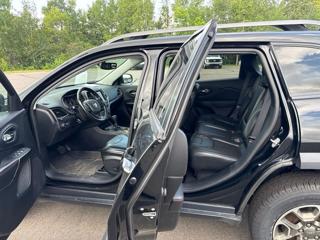 2020 Jeep Cherokee Trailhawk