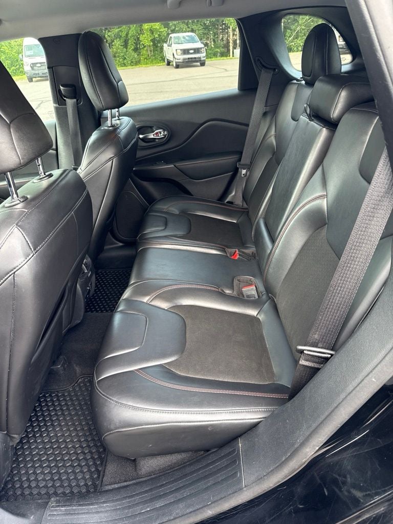 2020 Jeep Cherokee Trailhawk