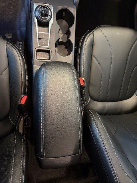 2026 Ford Escape Platinum