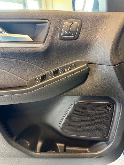 2026 Ford Escape Platinum