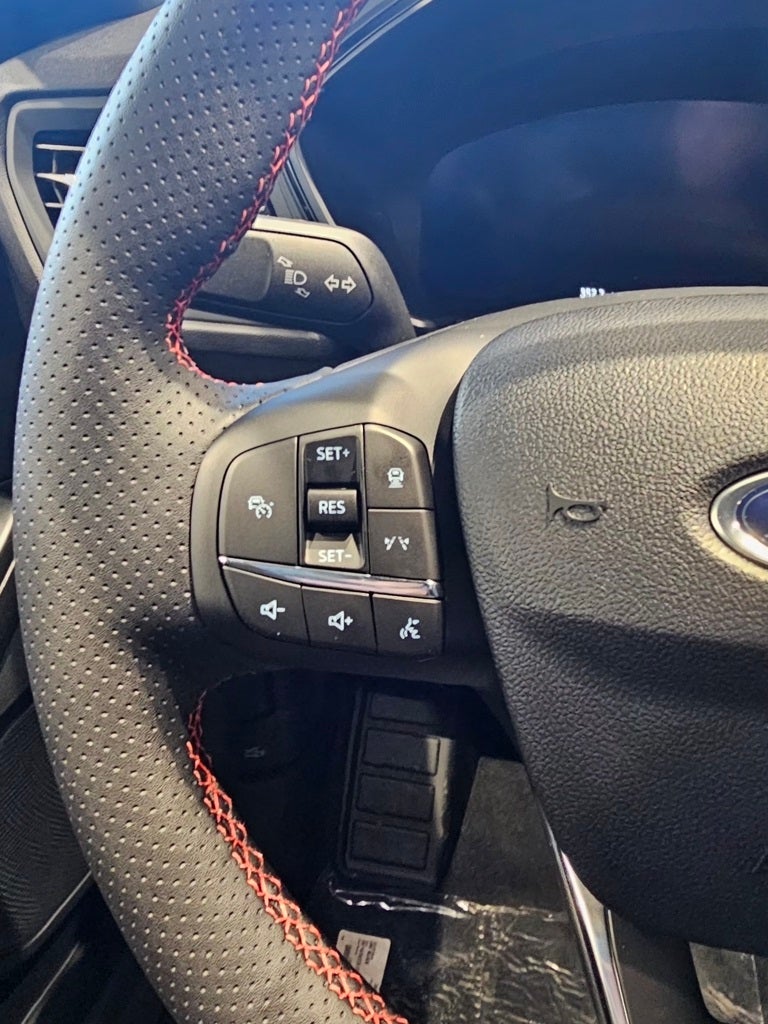 2026 Ford Escape ST-Line Elite