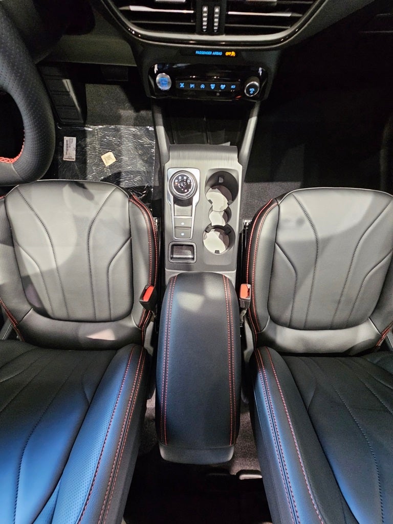 2026 Ford Escape ST-Line Elite