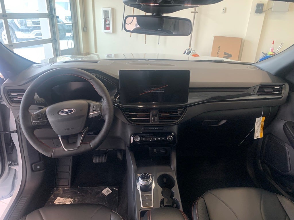 2026 Ford Escape ST-Line Elite