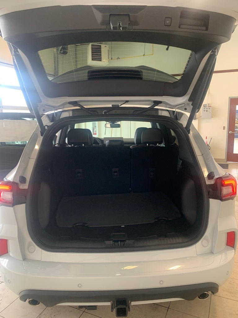 2026 Ford Escape ST-Line Elite