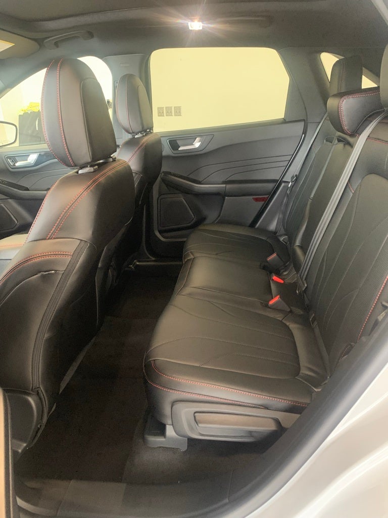 2026 Ford Escape ST-Line Elite