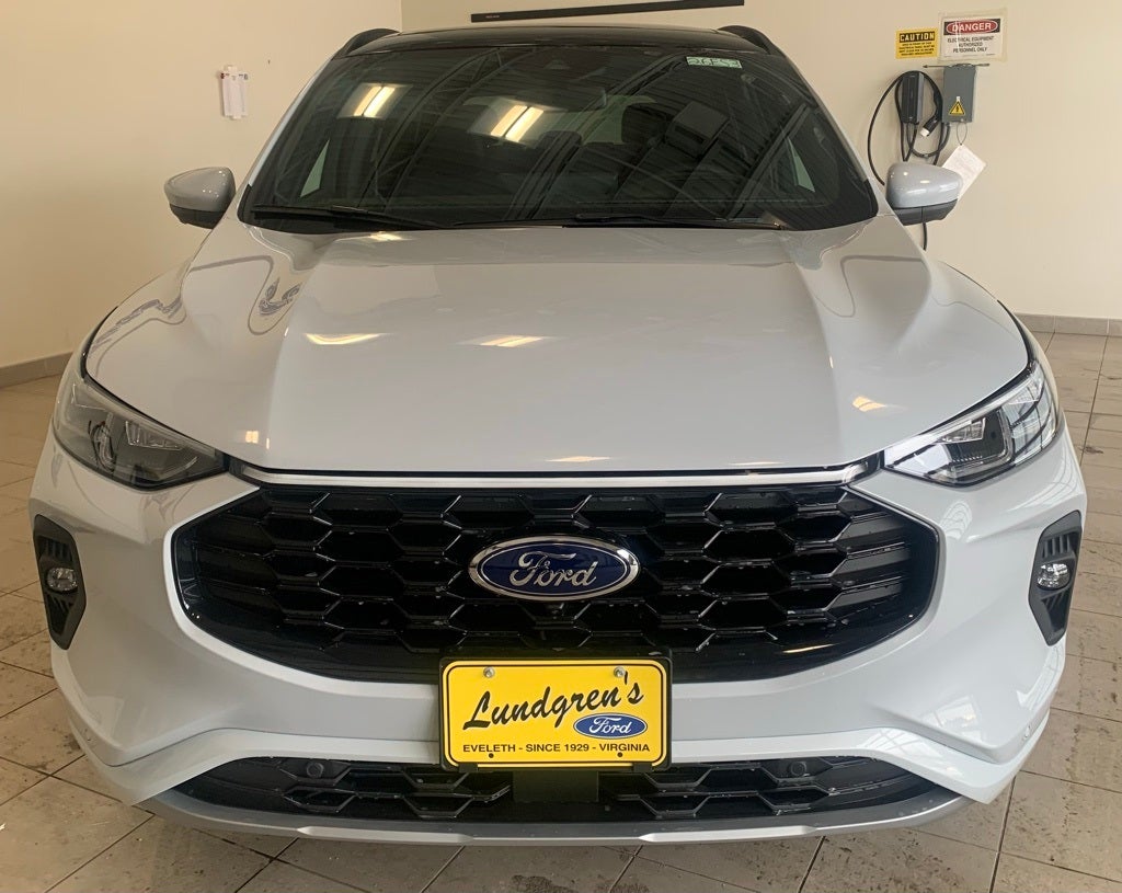 2026 Ford Escape ST-Line Elite