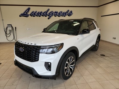 2025 Ford Explorer ST-Line