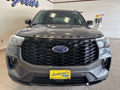 2025 Ford Explorer ST-Line