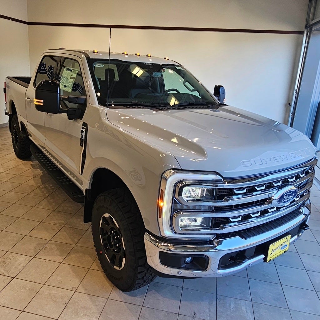 2026 Ford F-350SD Lariat