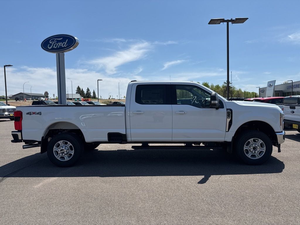 2026 Ford F-350SD XLT