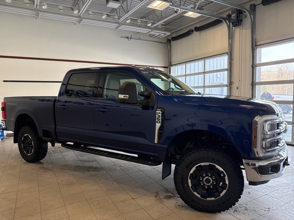 2026 Ford F-350SD XLT