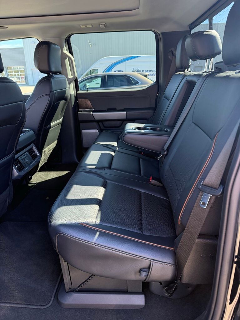 2025 Ford F-350SD Lariat