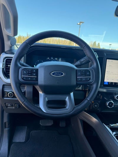 2025 Ford F-350SD Lariat