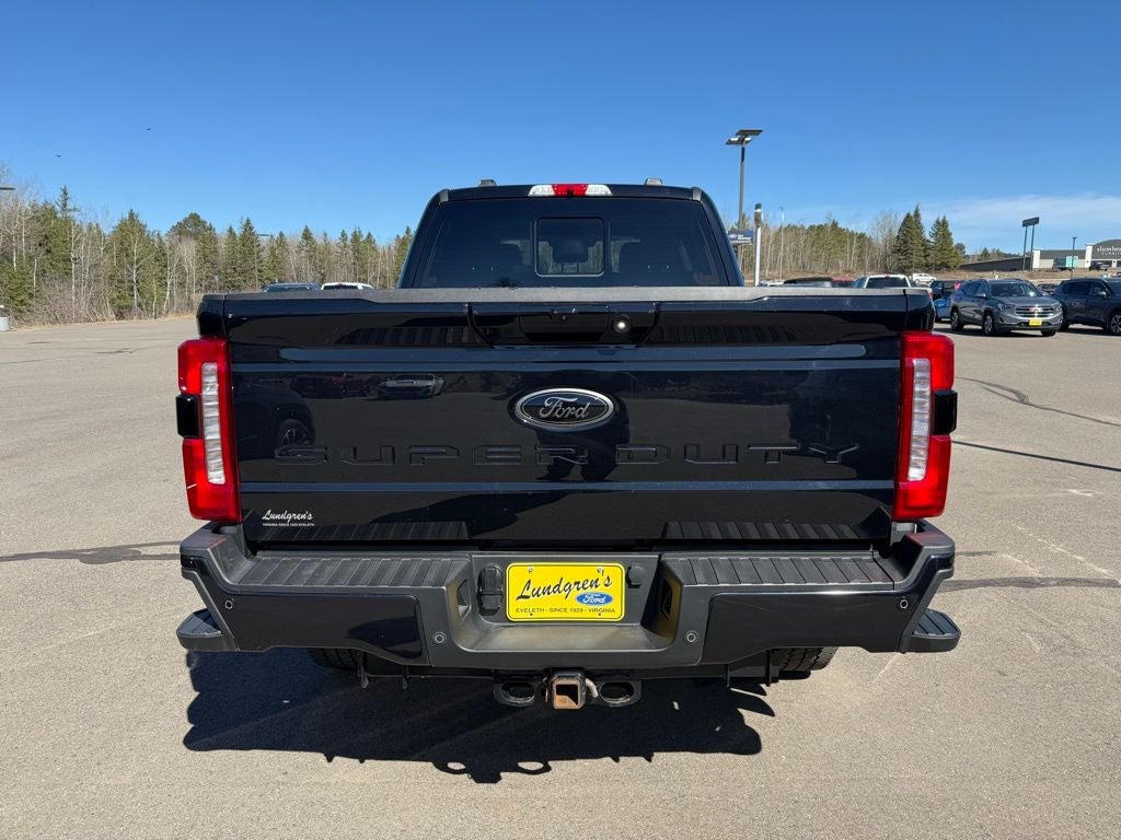 2025 Ford F-350SD Lariat