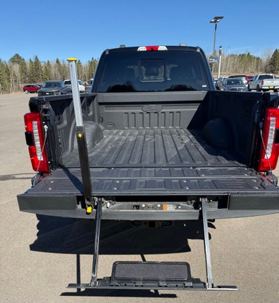 2025 Ford F-350SD Lariat