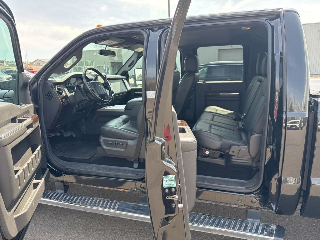2013 Ford F-350SD Platinum DRW