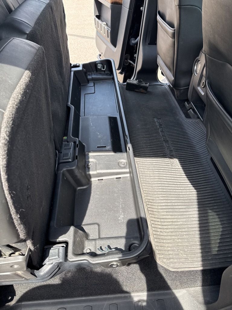 2013 Ford F-350SD Platinum DRW