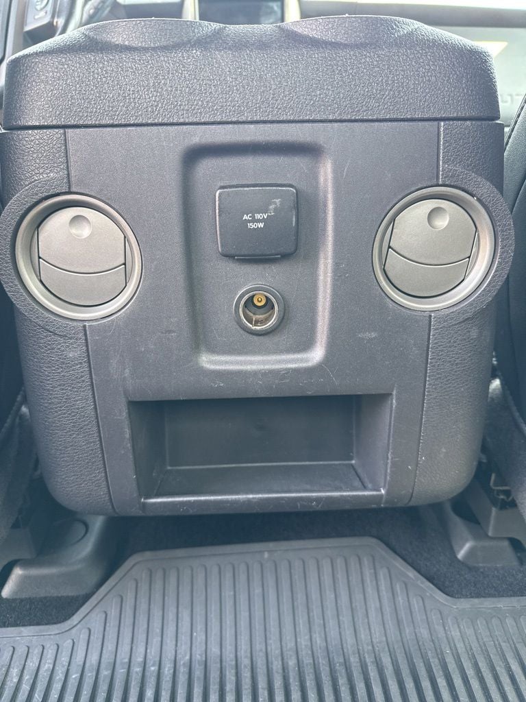 2013 Ford F-350SD Platinum DRW