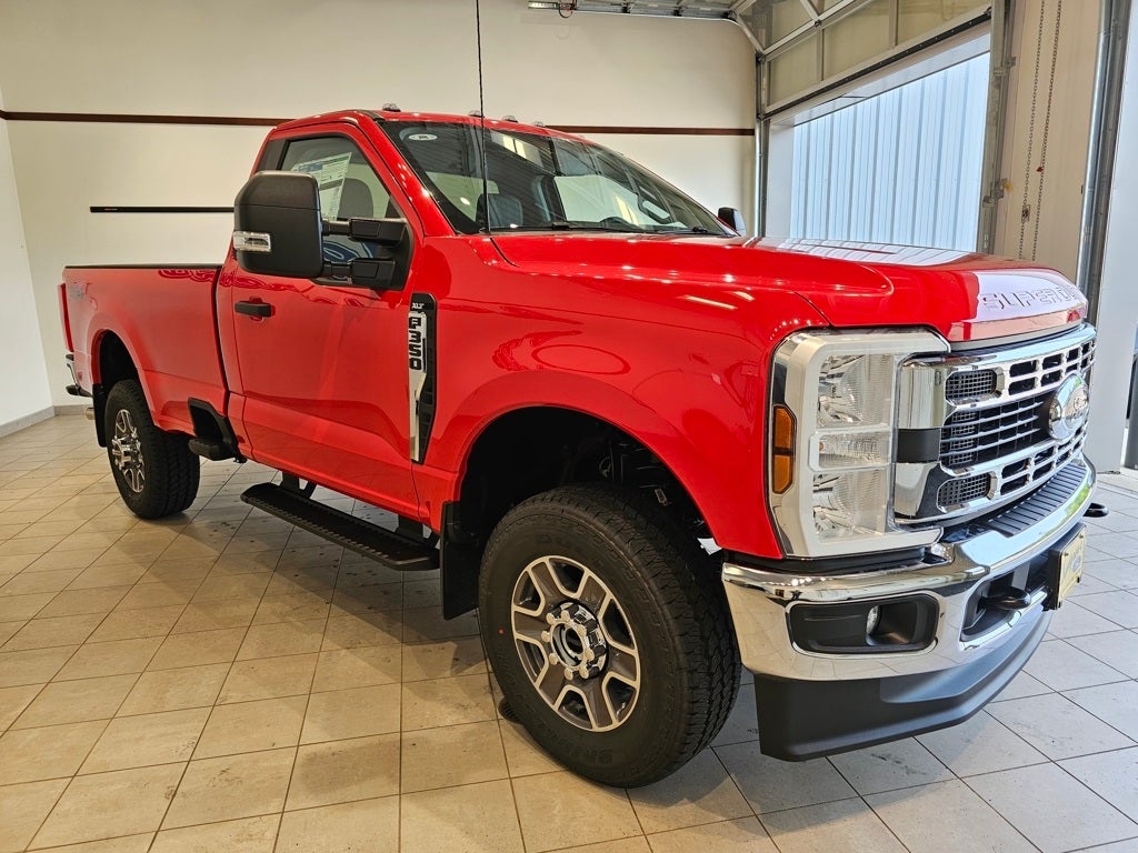 2025 Ford F-350SD XLT
