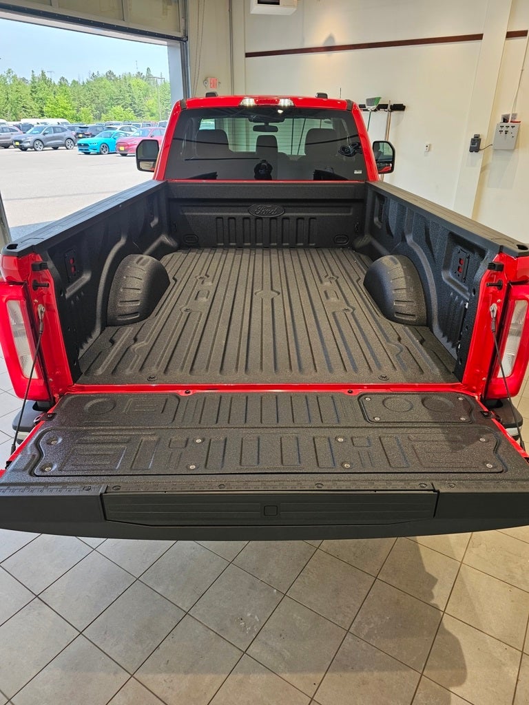 2025 Ford F-350SD XLT