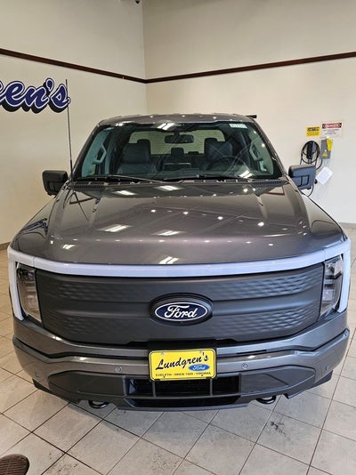 2025 Ford F-150 Lightning Flash