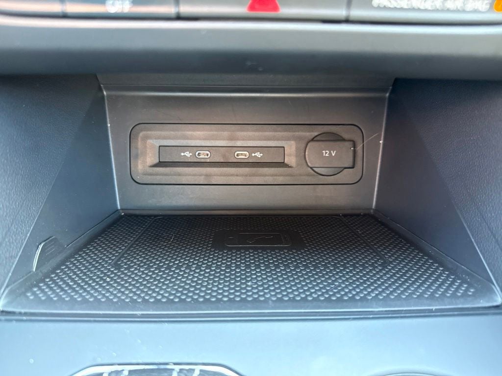 2021 Volkswagen Atlas 3.6L V6 SE w/Technology R-Line