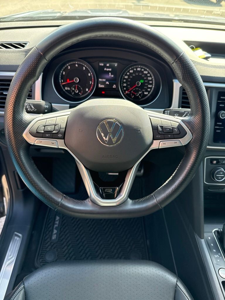 2021 Volkswagen Atlas 3.6L V6 SE w/Technology R-Line