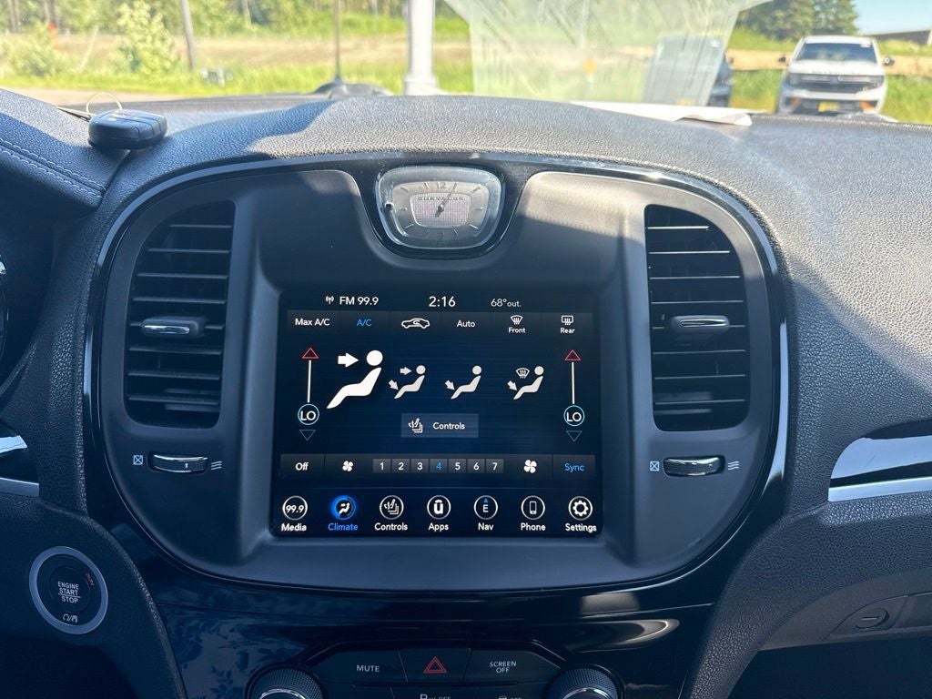 2018 Chrysler 300 S