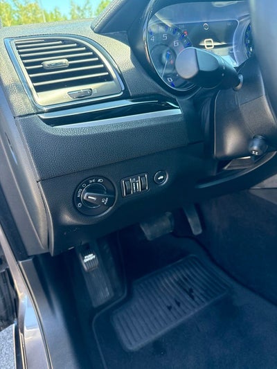 2018 Chrysler 300 S