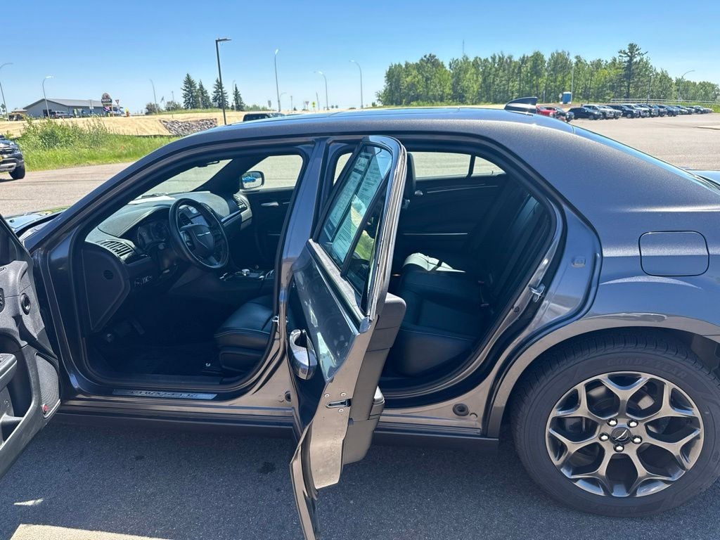 2018 Chrysler 300 S