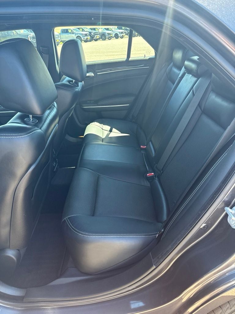 2018 Chrysler 300 S