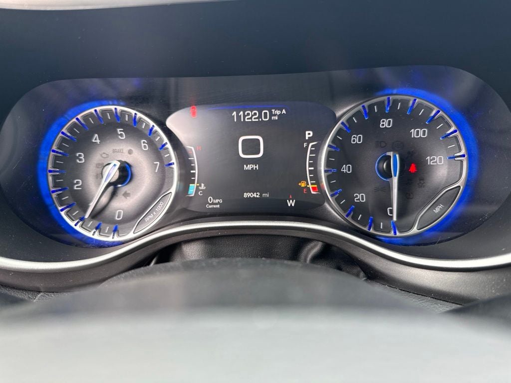 2022 Chrysler Pacifica Touring L