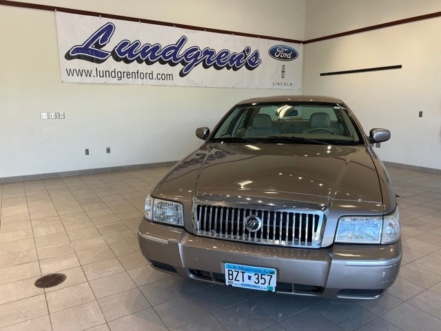 Used 2006 Mercury Grand Marquis LS with VIN 2MEFM75V46X640927 for sale in Eveleth, Minnesota