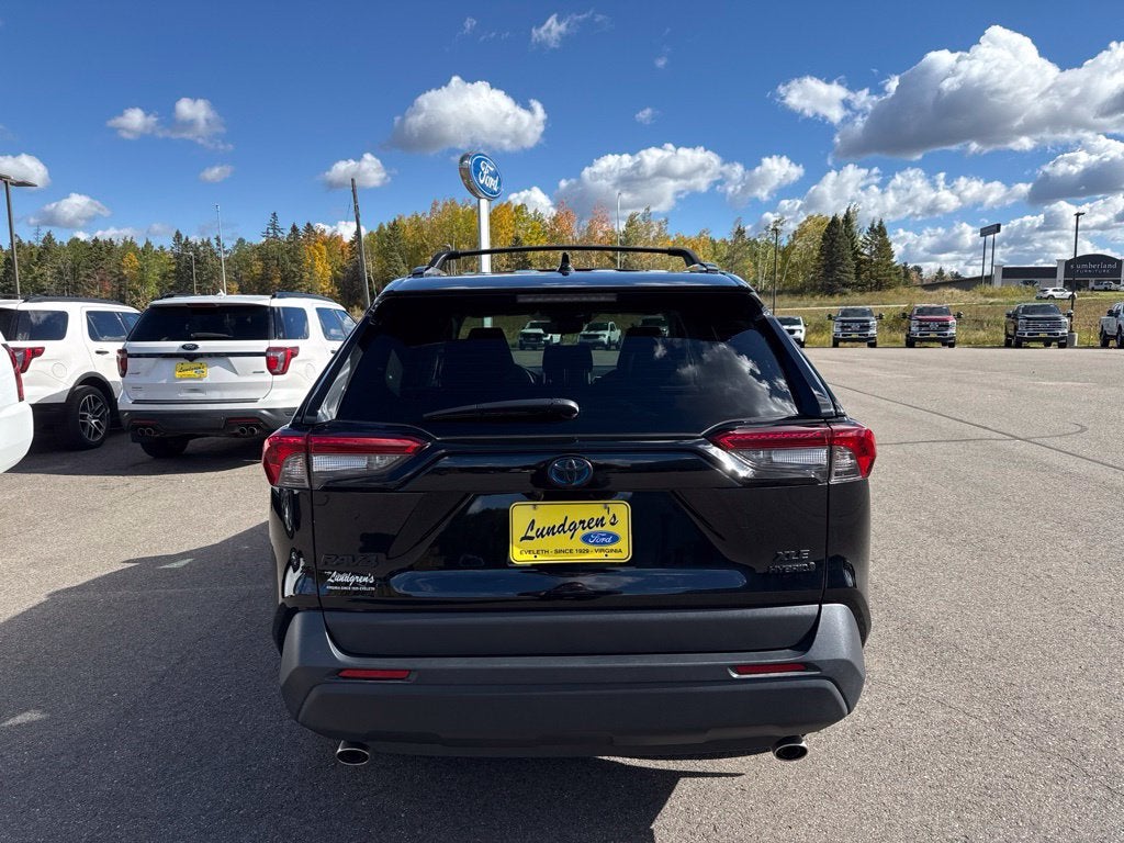 2024 Toyota RAV4 Hybrid XLE