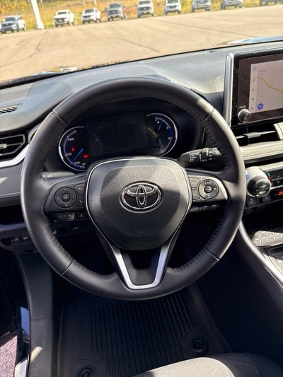 2024 Toyota RAV4 Hybrid XLE
