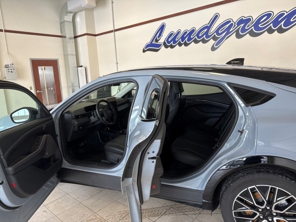 2024 Ford Mustang Mach-E Premium