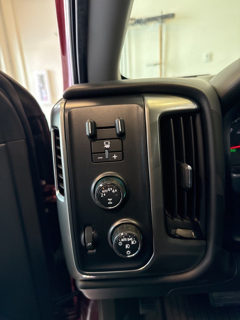 2018 Chevrolet Silverado 1500 LT LT2