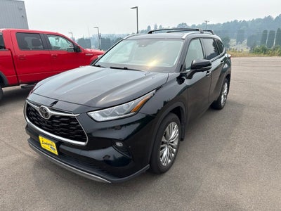 2023 Toyota Highlander Platinum