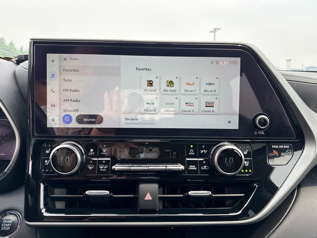 2023 Toyota Highlander Platinum