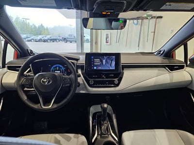 2023 Toyota Corolla Hatchback XSE