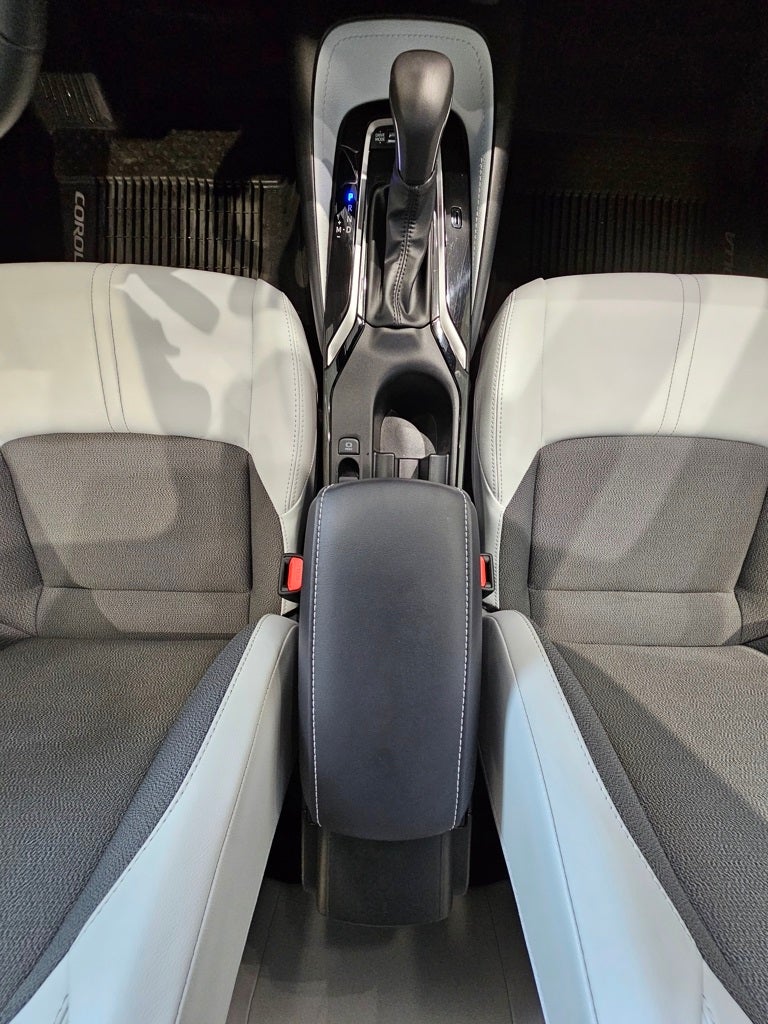 2023 Toyota Corolla Hatchback XSE