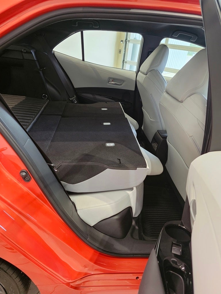 2023 Toyota Corolla Hatchback XSE