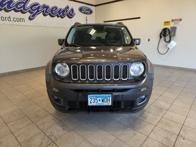 Used 2017 Jeep Renegade Latitude with VIN ZACCJBBB0HPE85797 for sale in Eveleth, Minnesota