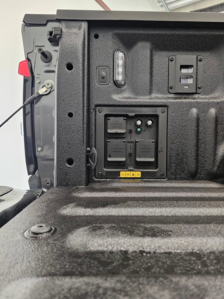 2025 Ford F-150 Lightning Flash™